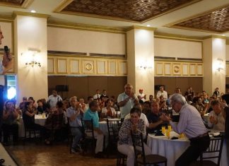 Adrián de la Garza presenta a maestros sus propuestas de trabajo